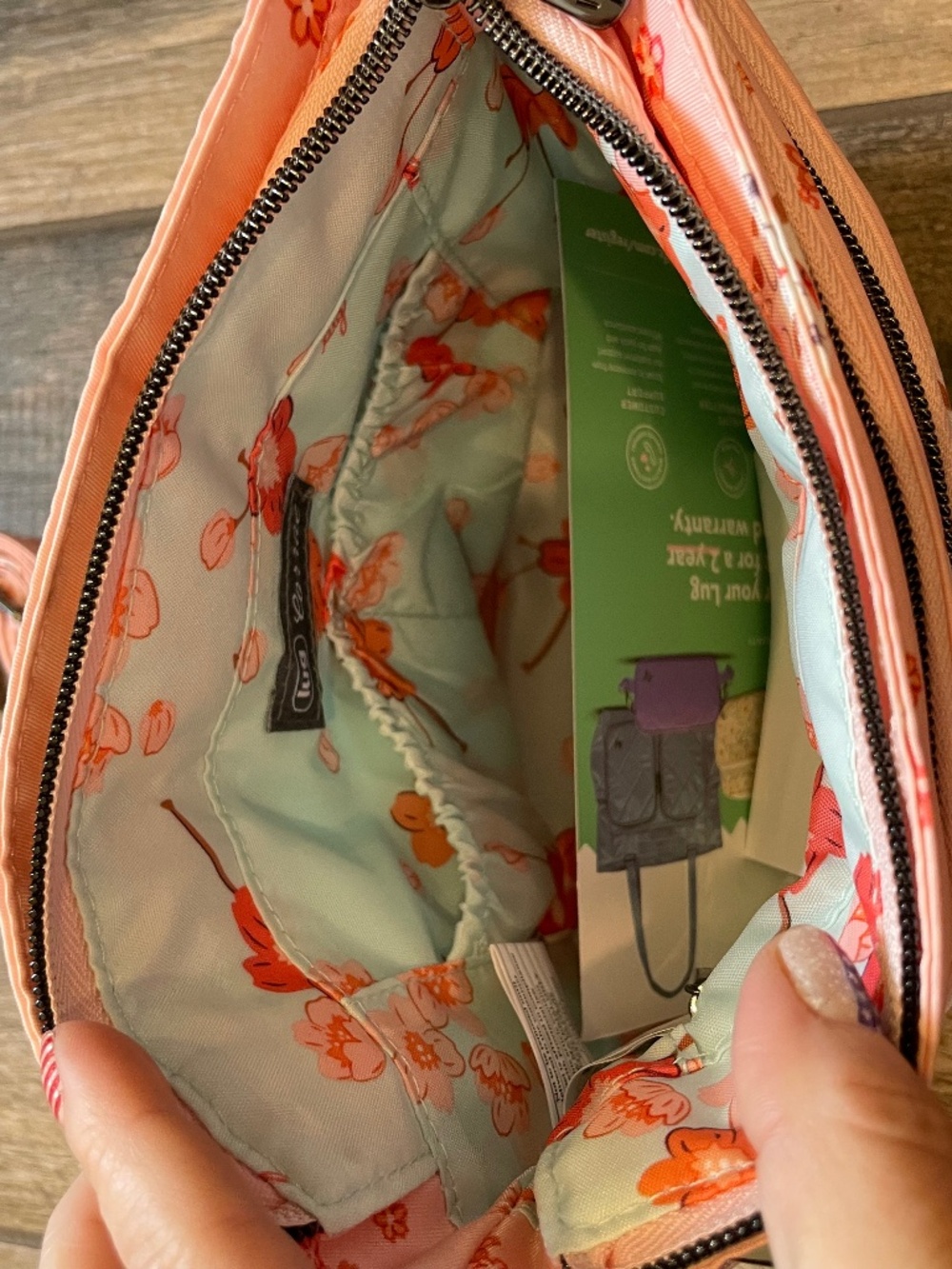 Lug Lucky Cat Corral Crossbody Bag - Picture 5 of 9